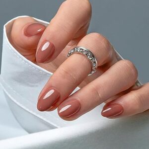 Minimalist Chic: Glossy Mocha Manicure